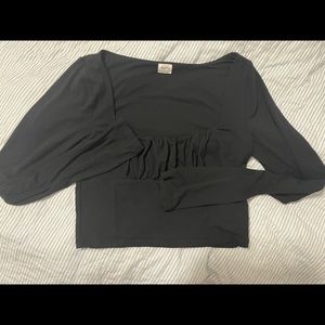 aritzia/wilfred long sleeve top